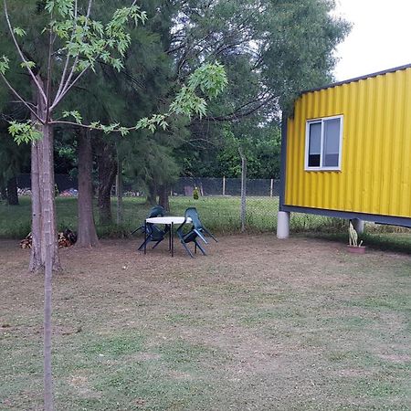 Terrabox Apart De Contenedores Olivera Phòng bức ảnh